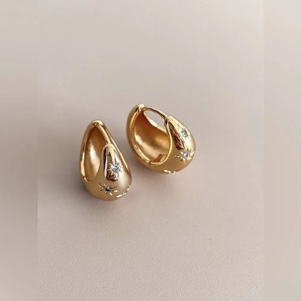 diamond hoop earrings A134 - Picture 2 of 7